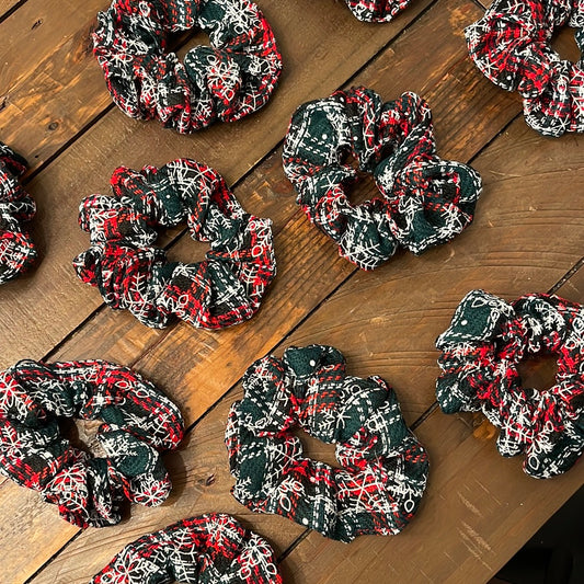 Knit Snowflake Scrunchie