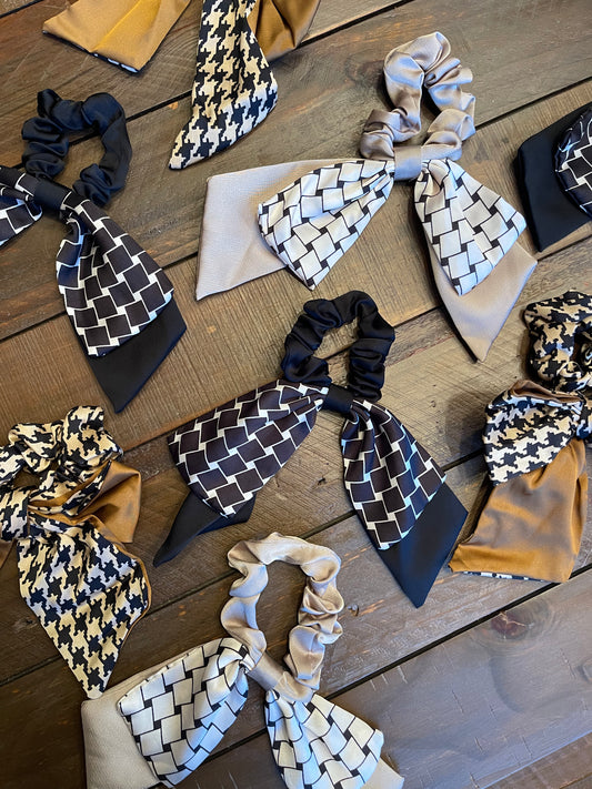 Double Bow Scrunchie