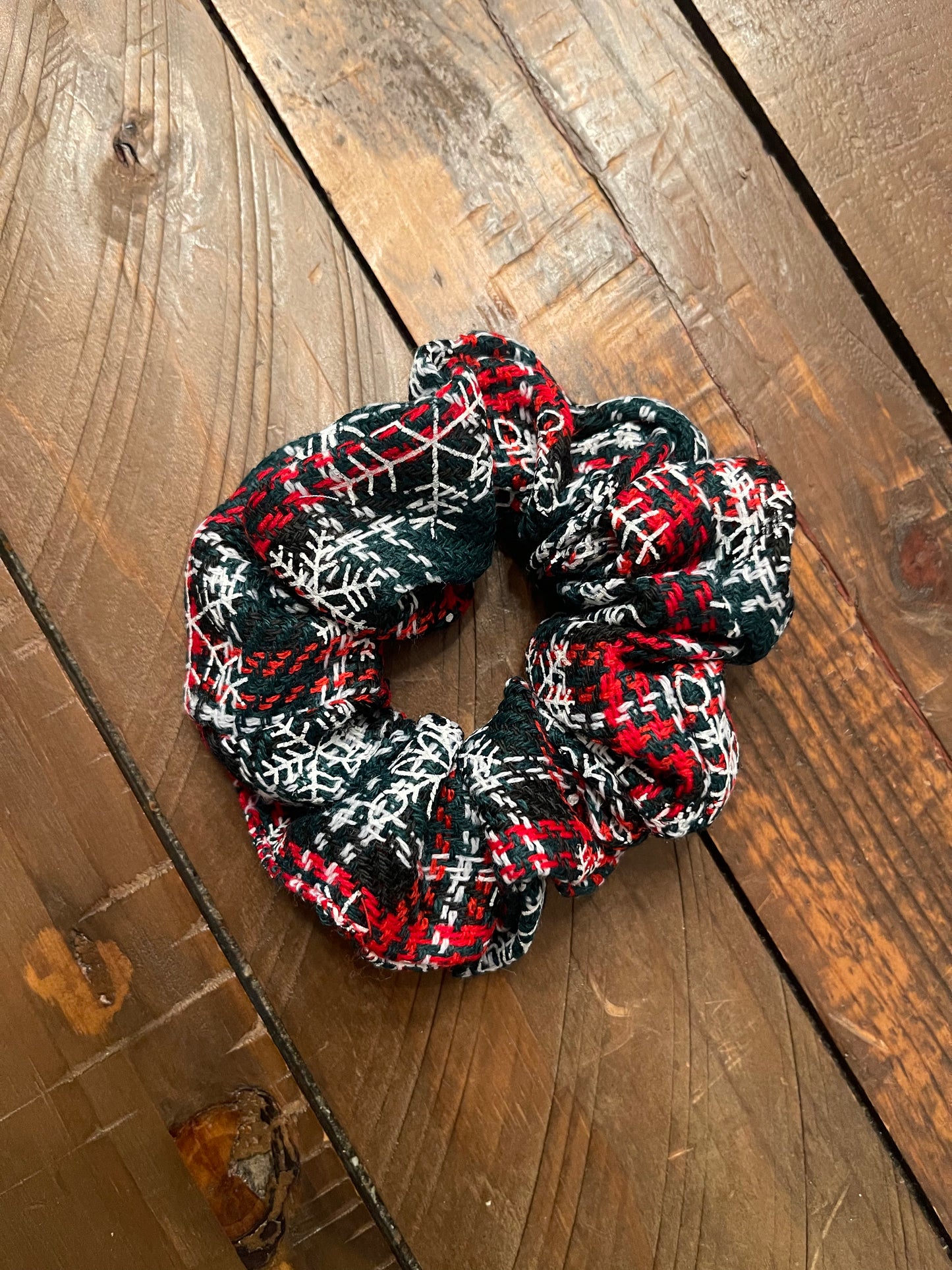 Knit Snowflake Scrunchie