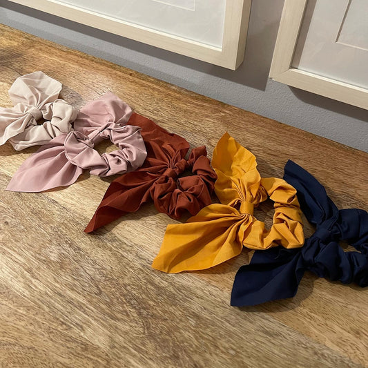 Bow Scrunchie