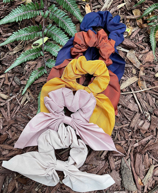 Bow Scrunchie