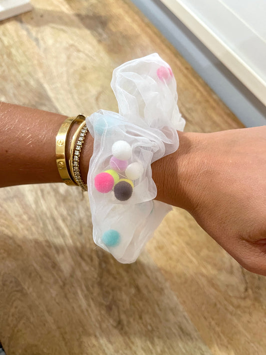 Pom Pom Scrunchie